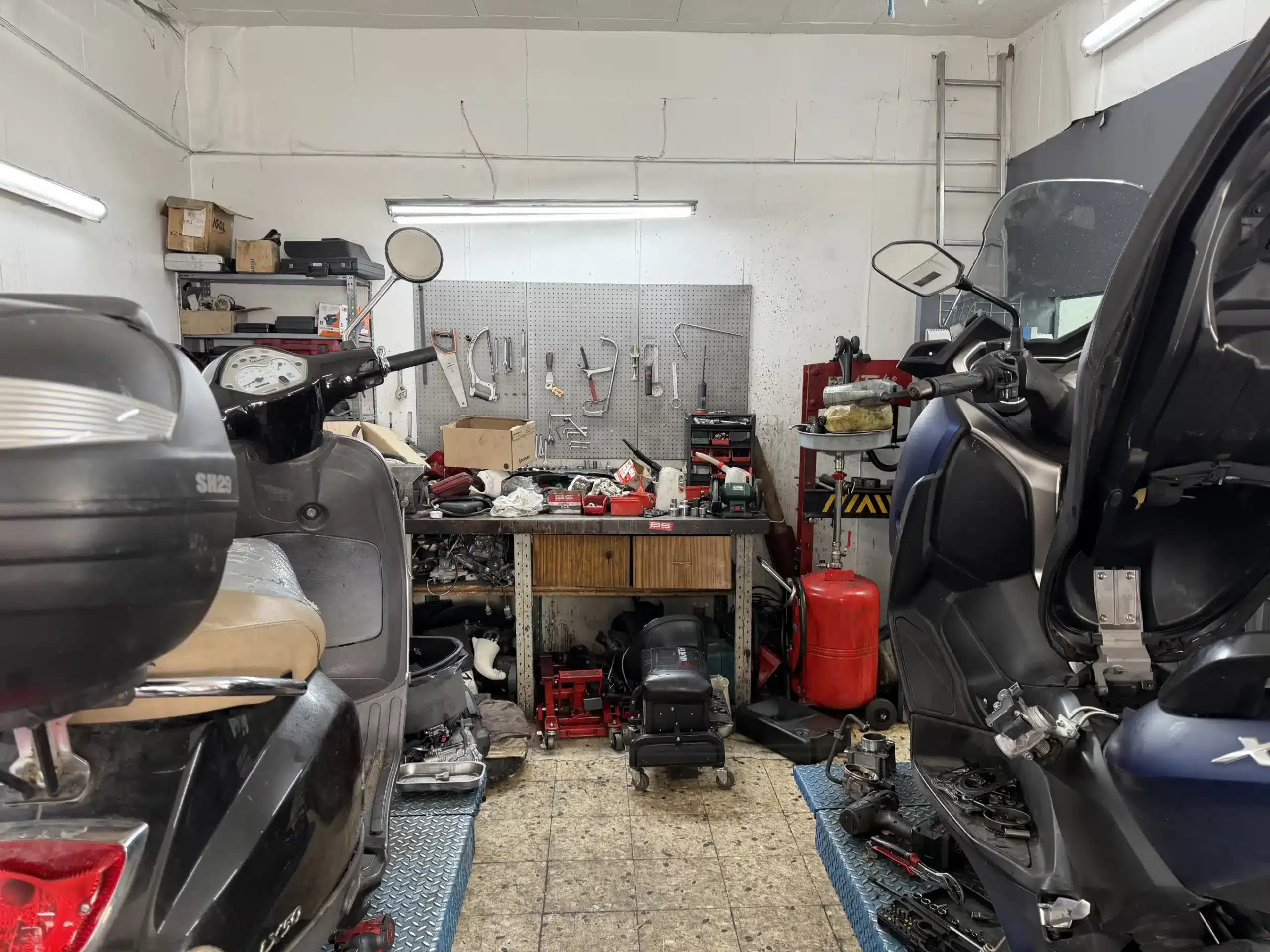 Entretien, révision de motos à Marseille 4près du boulevard Françoise Duparc et du parc Longchamp